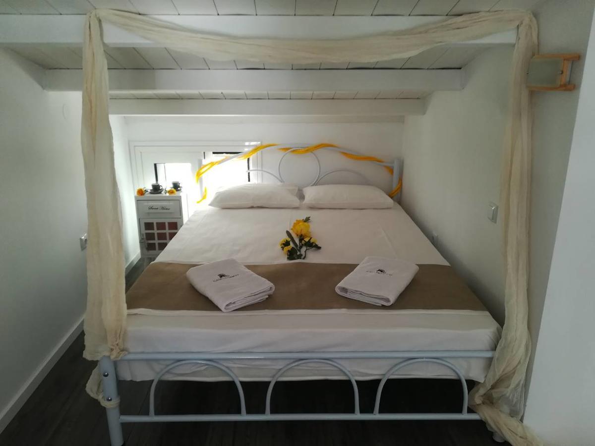 Casa Di Greco Aparthotel Vourvourou Bagian luar foto